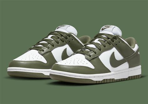 medium olive nike dunk|goat dd1503 120 price.